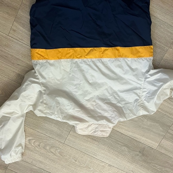 Nike Windbreaker Medium - Picture 2 of 4